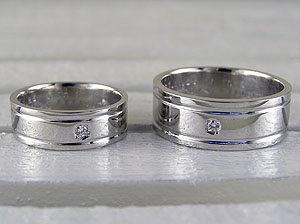 6mmと8mmと幅広い結婚指輪