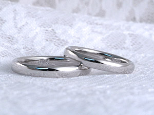 甲丸系の結婚指輪