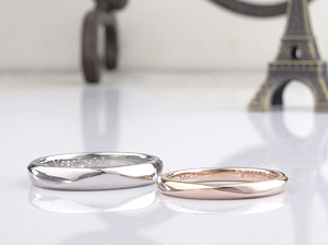ゆるいデザインの結婚指輪