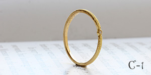 ロザリン・ドットの拡大写真