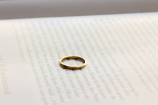 ハンマード・メロディ (Hammered Melody) 細身リング