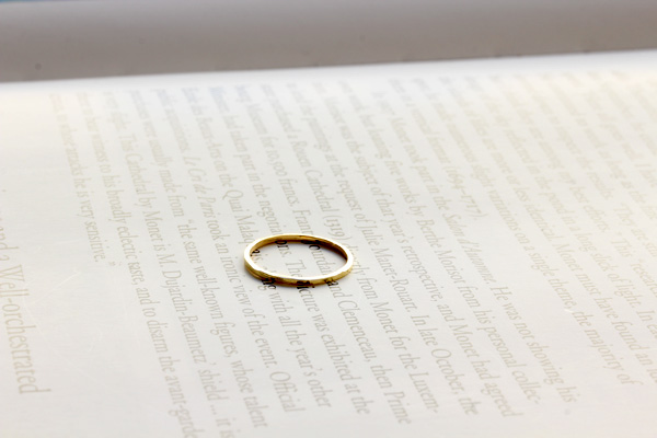 デリケート (Delicate) 華奢なリング